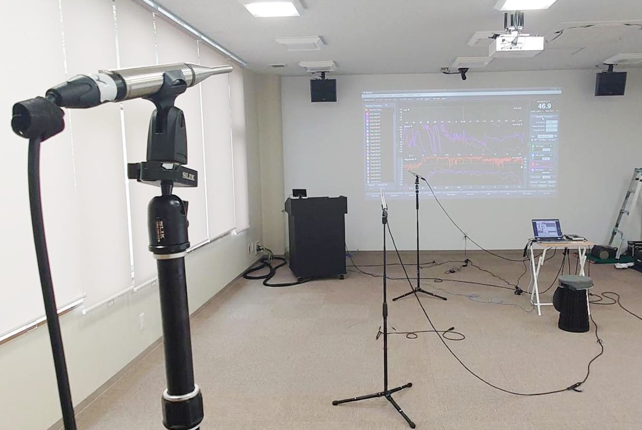 玉名郡市医師会館 会議室 音響調整作業風景