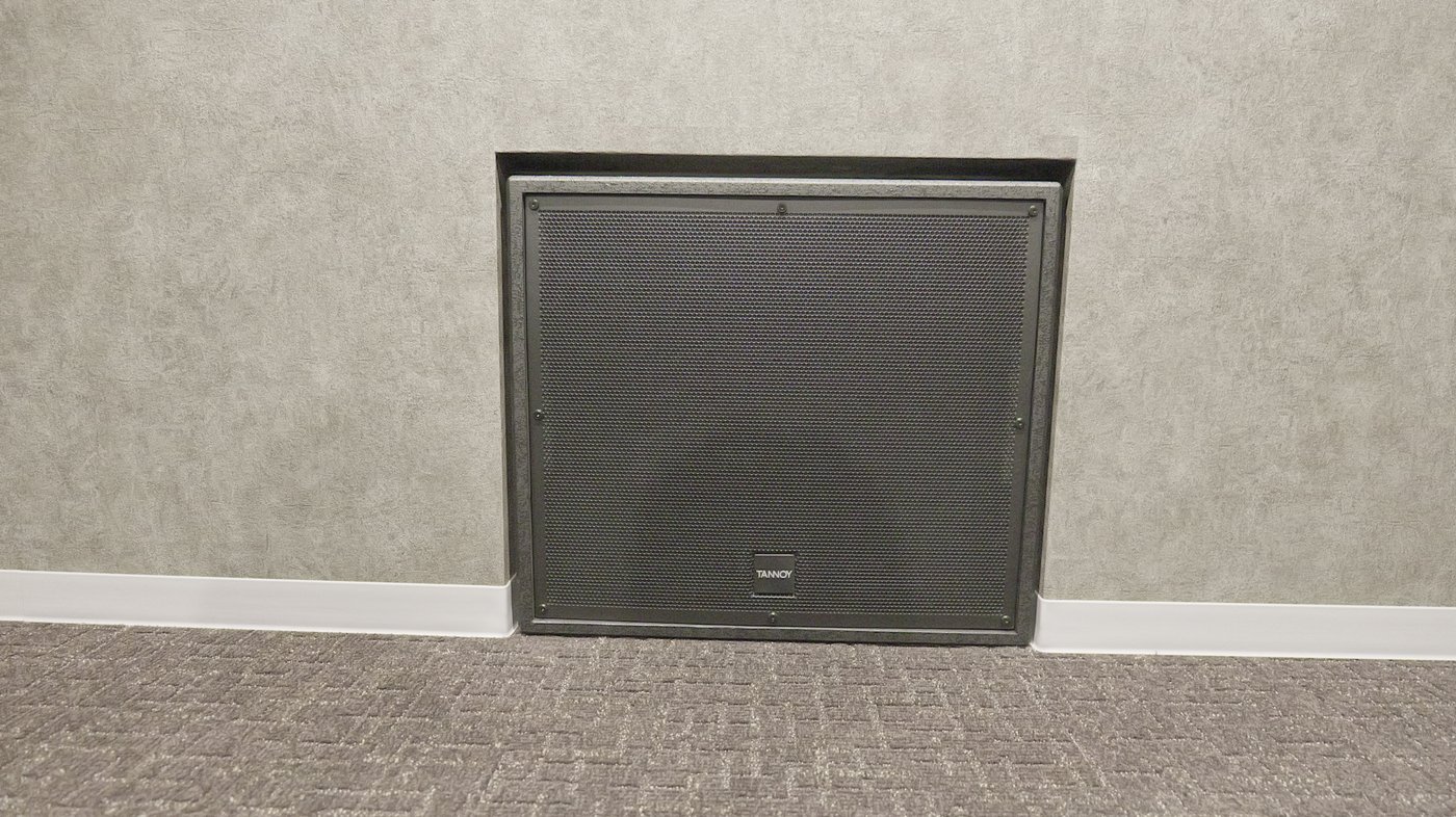 Tannoy VSX115B-BK 15インチ パッシブサブウーファー 壁面埋込施工